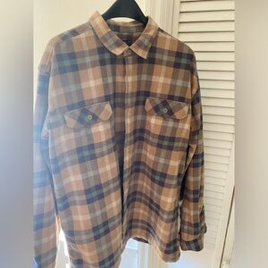 Men’s Patagonia Organic Cotton Flannel XXL - Like New